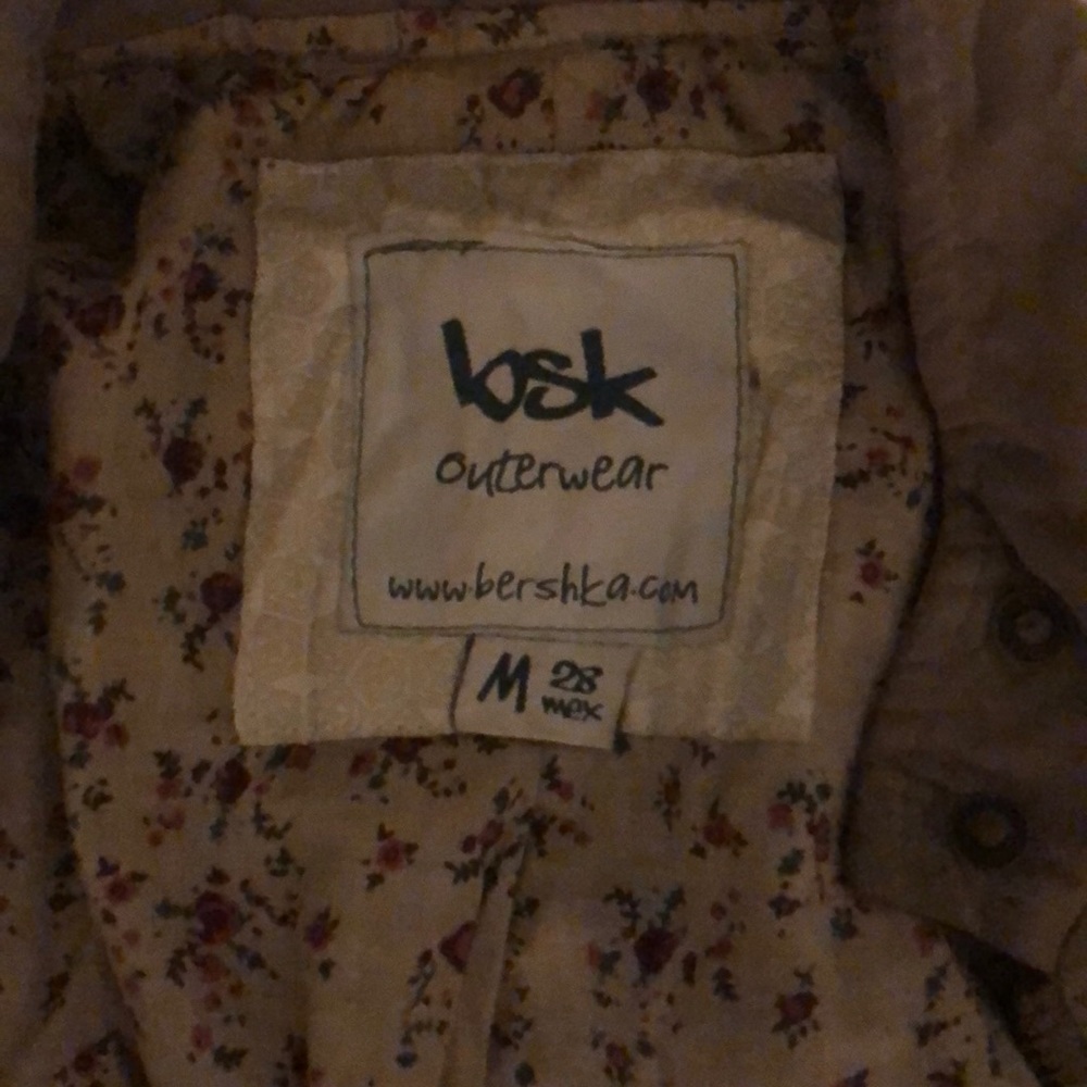 jacket - Picture 2 of 3